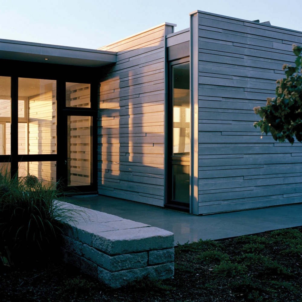 MV House / Architecture Research Office