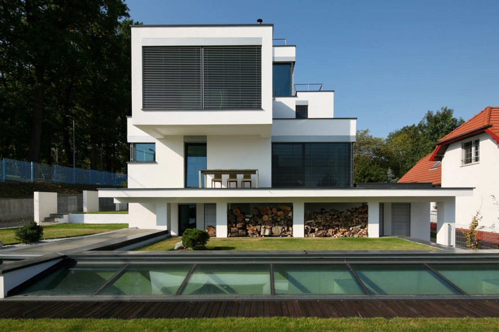 XV House / RS + Robert Skitek