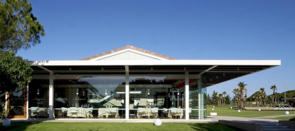 Villa Carlotta / Architrend Architecture
