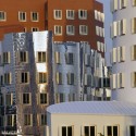 Architectural Photographers Thomas Mayer (2) Neuer Zollhof Dusseldorf, Gehry Partners 1999 © Thomas Mayer