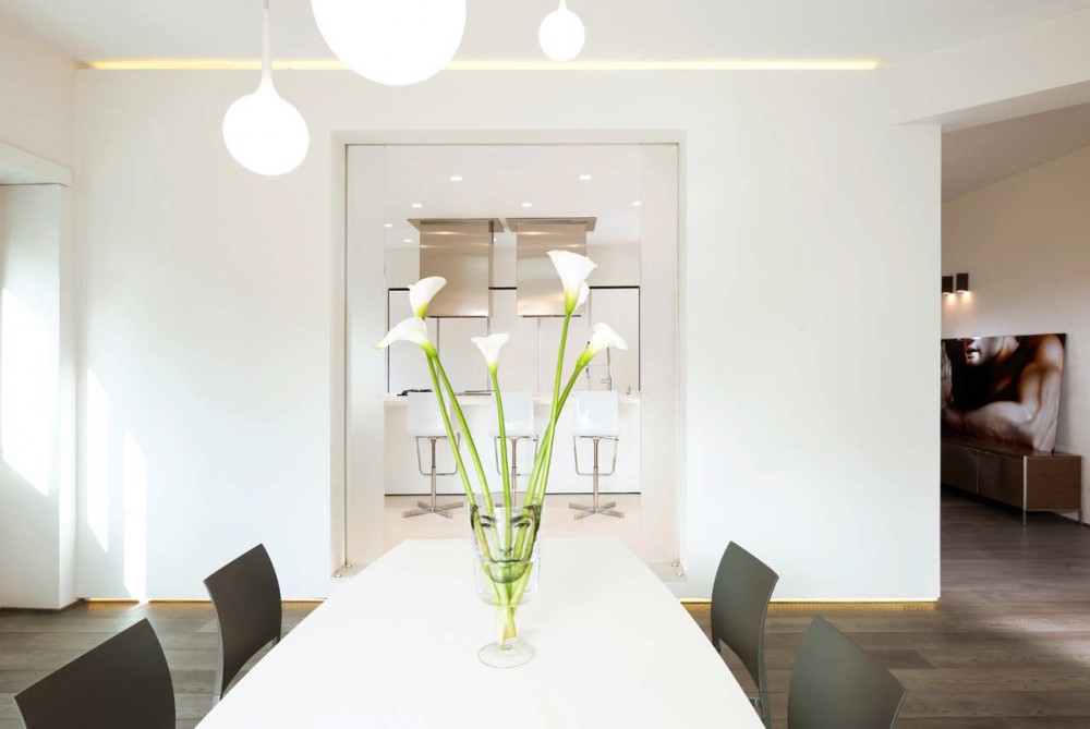 Celio Apartment / Carola Vannini Architecture