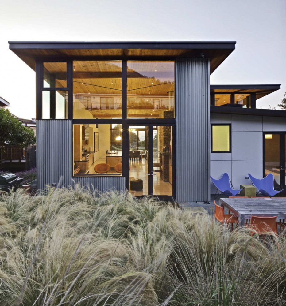 Stinson Beach House / WA Design Inc Courtesy of WA Design Inc