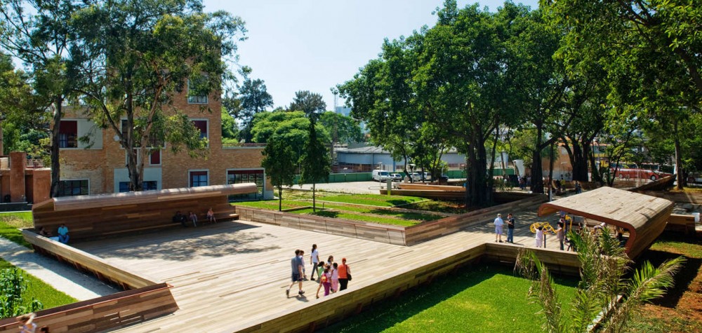 Victor Civita Plaza / Levisky Arquitetos Associados