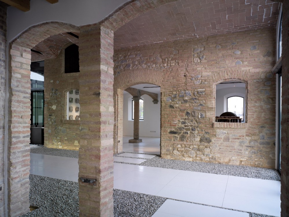 Casalgrande Old House / Kengo Kuma & Associates