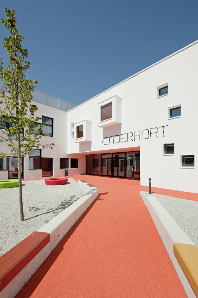 Childcare Centre Maria Enzersdorf / MAGK illiz