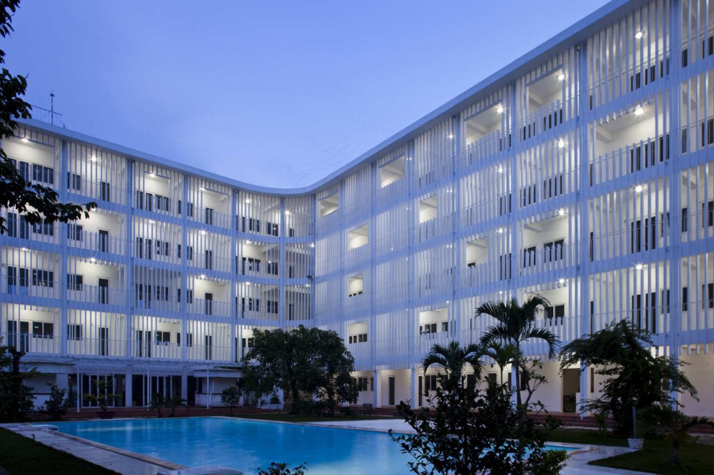 Binh Duong School / Vo Trong Nghia + Shunri Nishizawa + Daisuke Sanuki