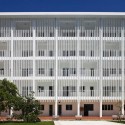 Binh Duong School / Vo Trong Nghia © Hiroyuki Oki