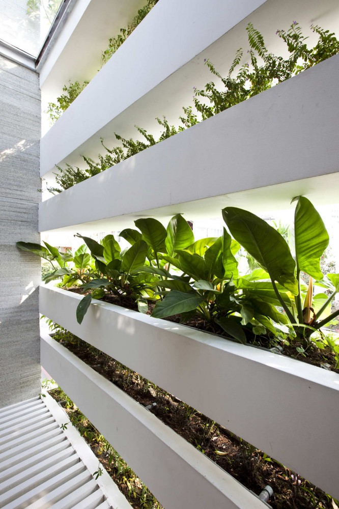 Stacking green / Vo Trong Nghia + Daisuke Sanuki + Shunri Nishizawa