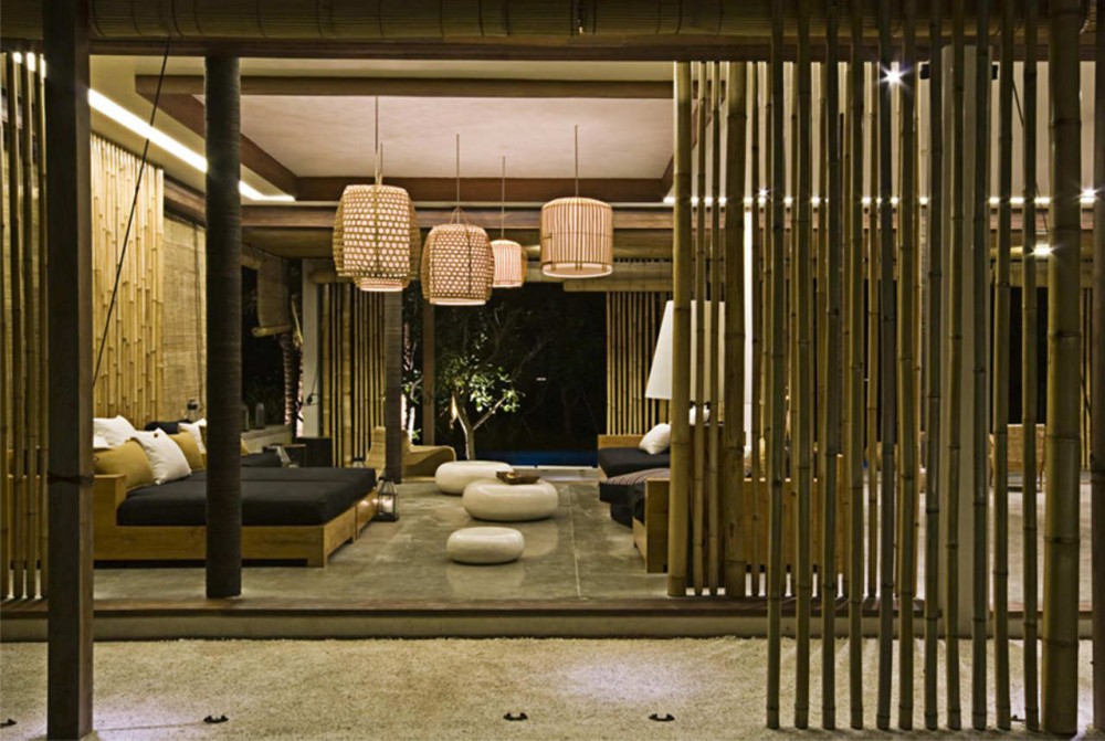 Tantangan Villa / Word of Mouth Architecture