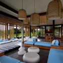 Tantangan Villa / Word of Mouth Architecture Tantangan Villa / Word of Mouth Architecture © MochSulthonn