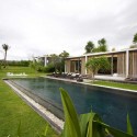 Tantangan Villa / Word of Mouth Architecture Tantangan Villa / Word of Mouth Architecture © MochSulthonn