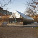 Mirror House / MLRP Mirror House / MLRP © Laura Stamer