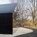 Mirror House / MLRP Mirror House / MLRP © Laura Stamer