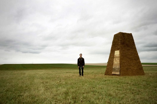 Refuge En Terre / Thibault Marcilly