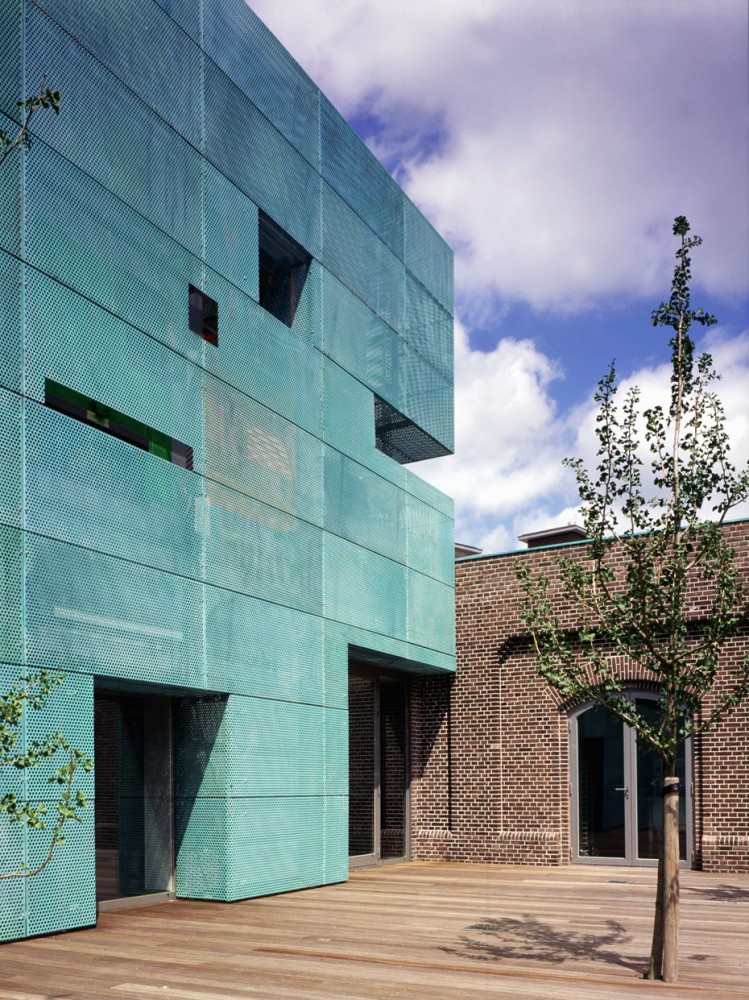 Flashback: Sarphatistraat Offices / Steven Holl Architects