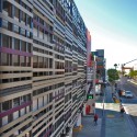 Santa Monica Parking Garage / Brooks & Scarpa Santa Monica Parking Garage / Brooks & Scarpa © John Edward Linden