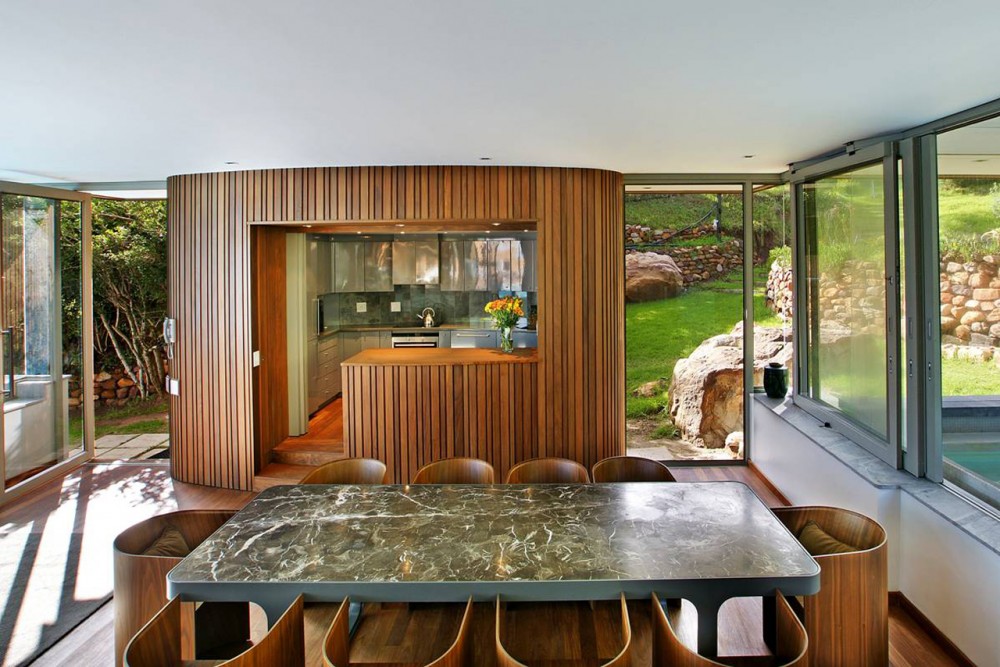 Spa House / Metropolis Design