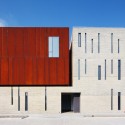 Administration Building of the North Shanghai Gas Company in Jiading / Atelier Deshaus (14)