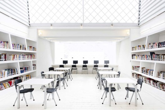 Taltal Public Library / Murúa-Valenzuela (16)