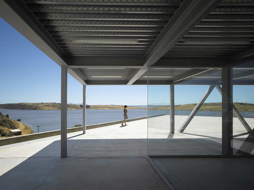 Rowing Center / José María Sánchez García