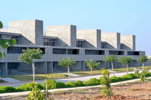 Pavapuri Guest House / Matharoo Associates (3)
