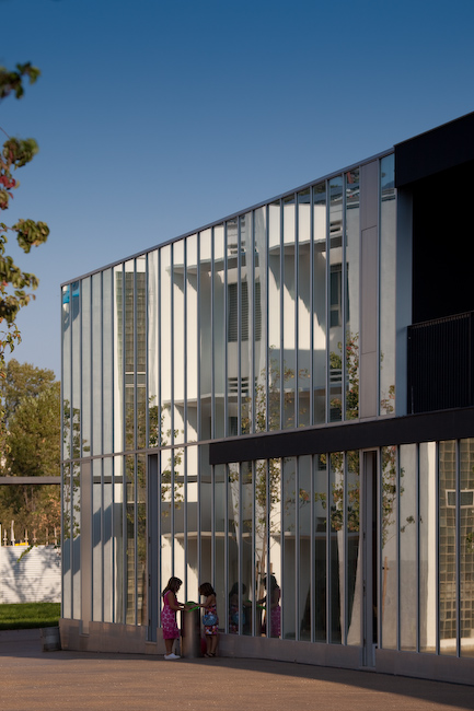 Renovation And Extension Of The German School In Lisbon / JLCG Arquitectos