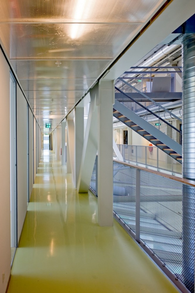 Linnaeusborg, Centre for Life Sciences / Rudy Uytenhaak Architectenbureau