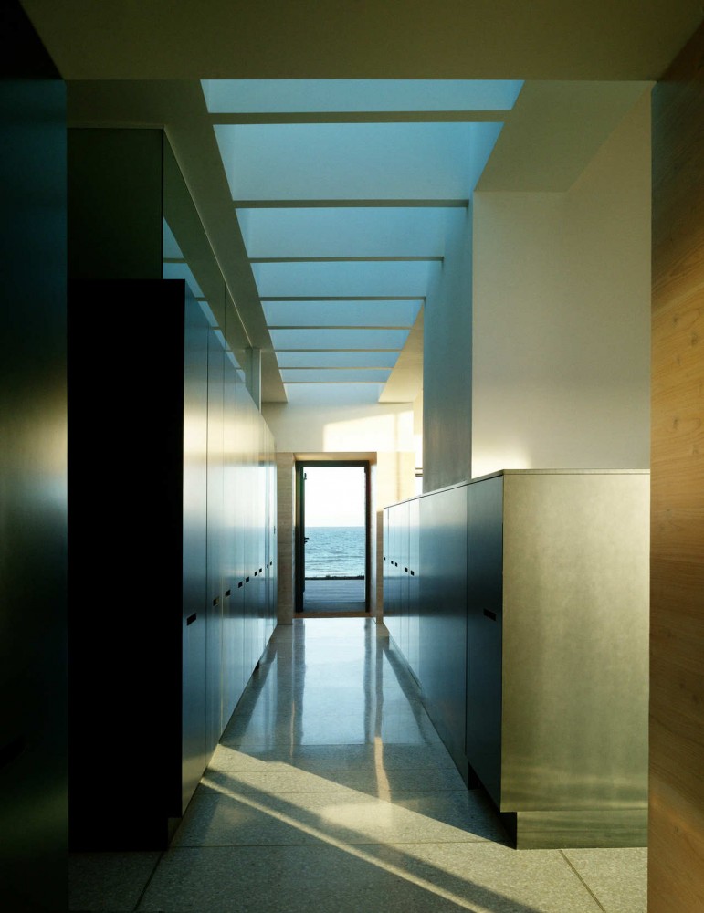 Seaside House / A2 Architects