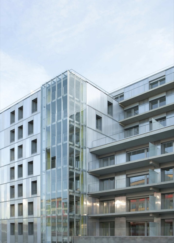 Social Housing In Paris / Dietmar Feichtinger Architectes