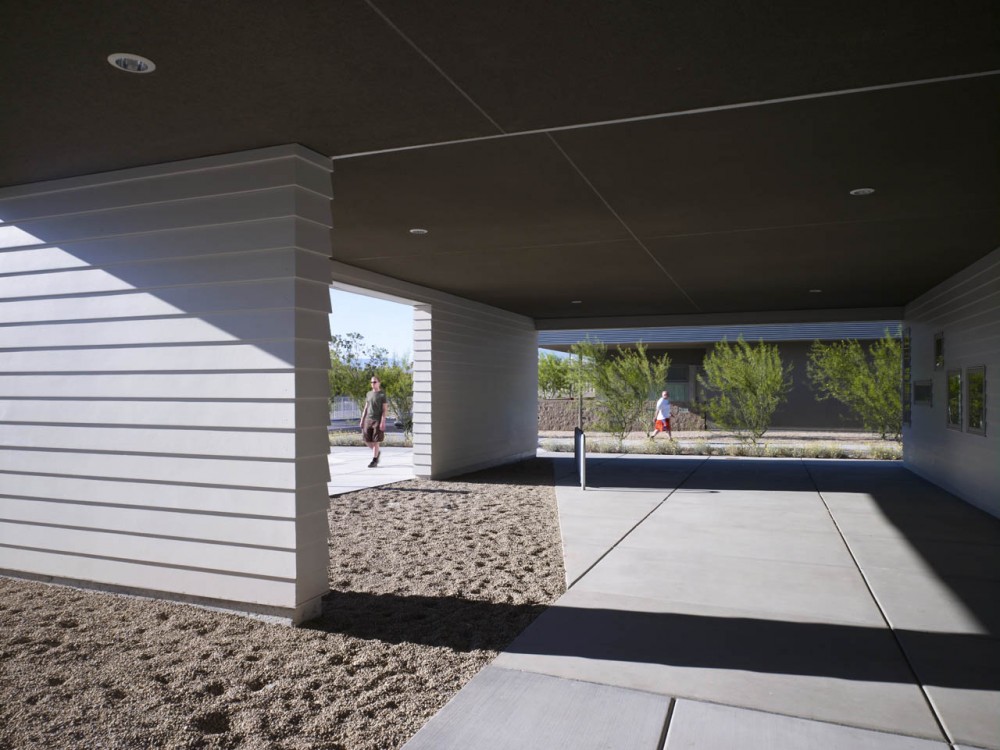 Rosa Gardens / Brooks & Scarpa