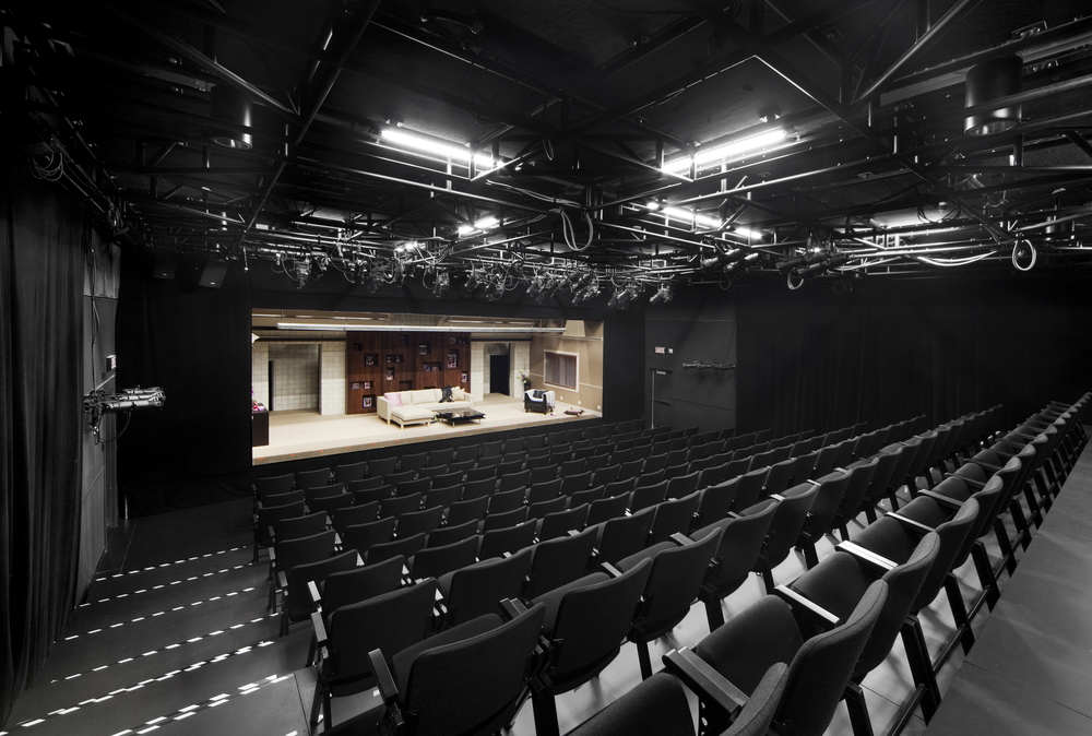 Theatre La Licorne / FABG
