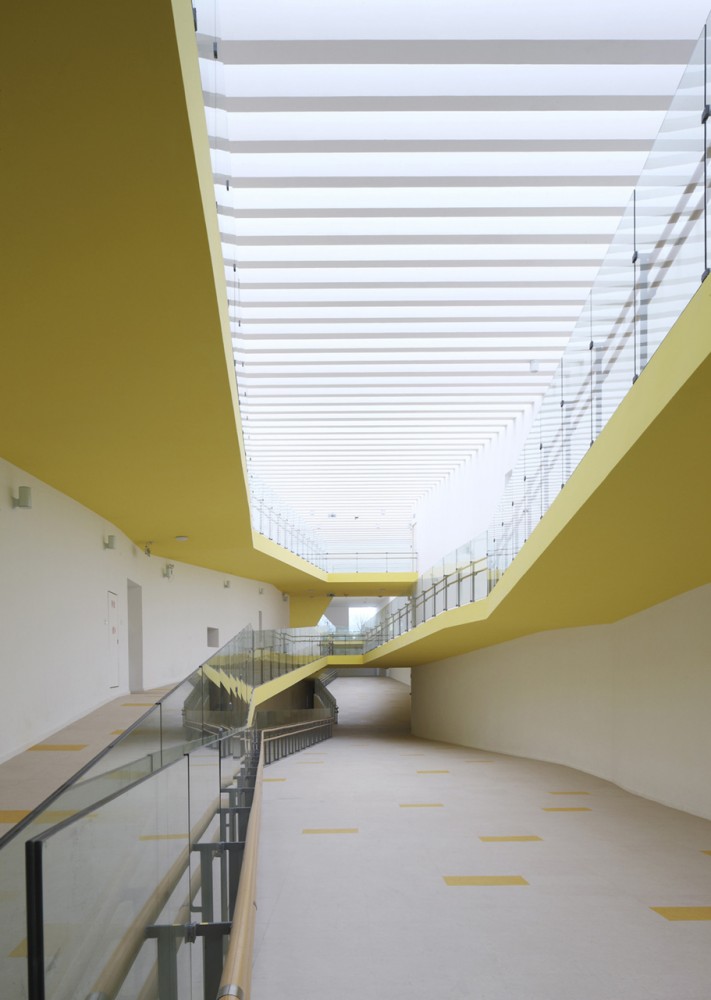 Kindergarten of Jiading New Town / Atelier Deshaus (18) © Shu He
