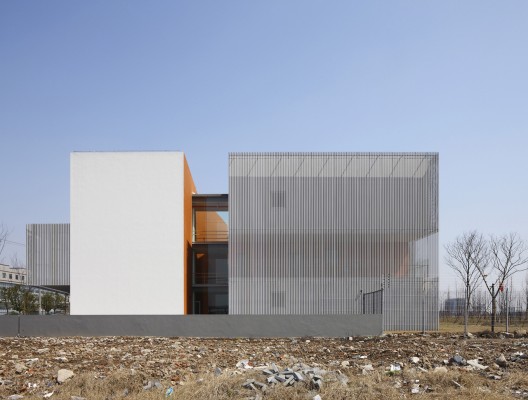 Kindergarten of Jiading New Town / Atelier Deshaus (14)