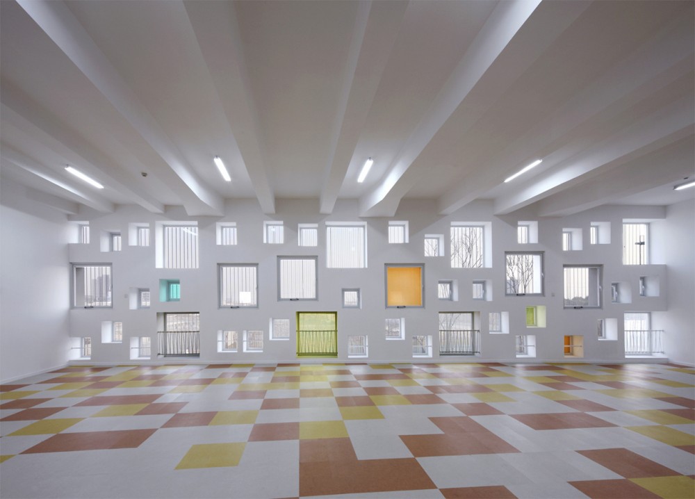 Kindergarten of Jiading New Town / Atelier Deshaus (12) © Shu He