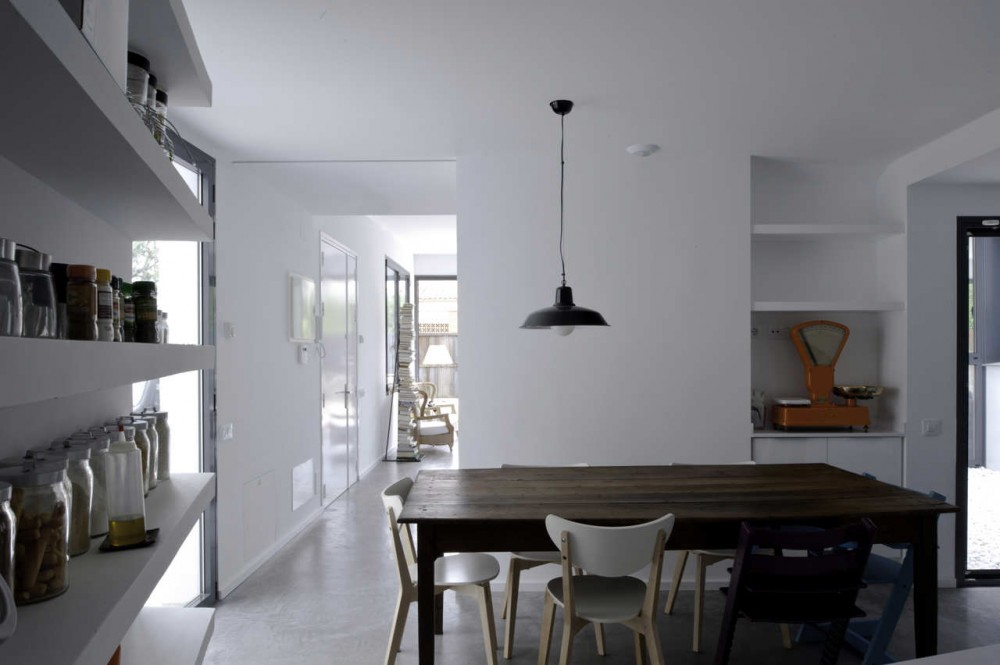 Two Semi-detached Houses In Barcelona / CAVAA Arquitectes