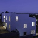 Two Semi-detached Houses In Barcelona / CAVAA Arquitectes (3) Two Semi-detached Houses In Barcelona / CAVAA Arquitectes (3) © Filippo Poli