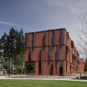 Maier Hall / Schacht Aslani Architects (14) Maier Hall / Schacht Aslani Architects (14) © Doug Scott