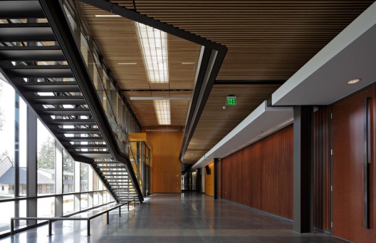Maier Hall / Schacht Aslani Architects (11)