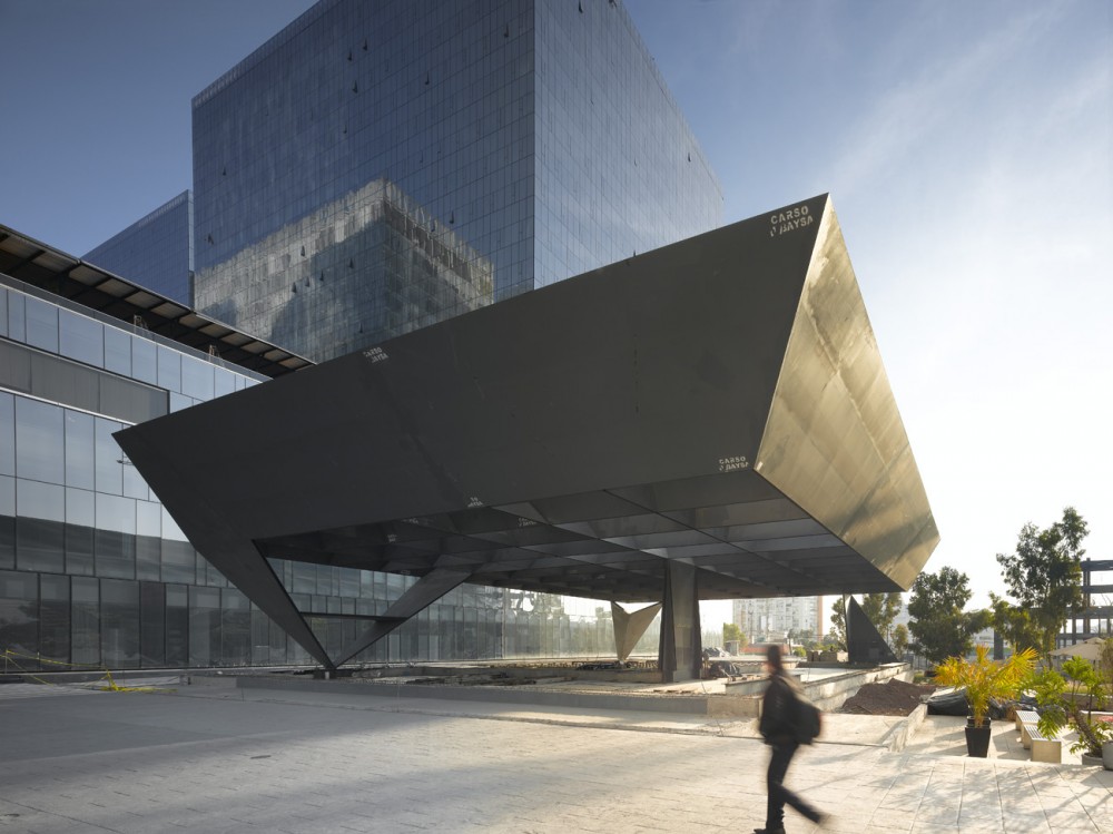 In Progress: Cervantes Theater / Ensamble Studio