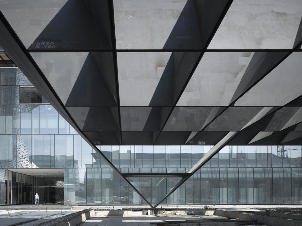 In Progress: Cervantes Theater / Ensamble Studio
