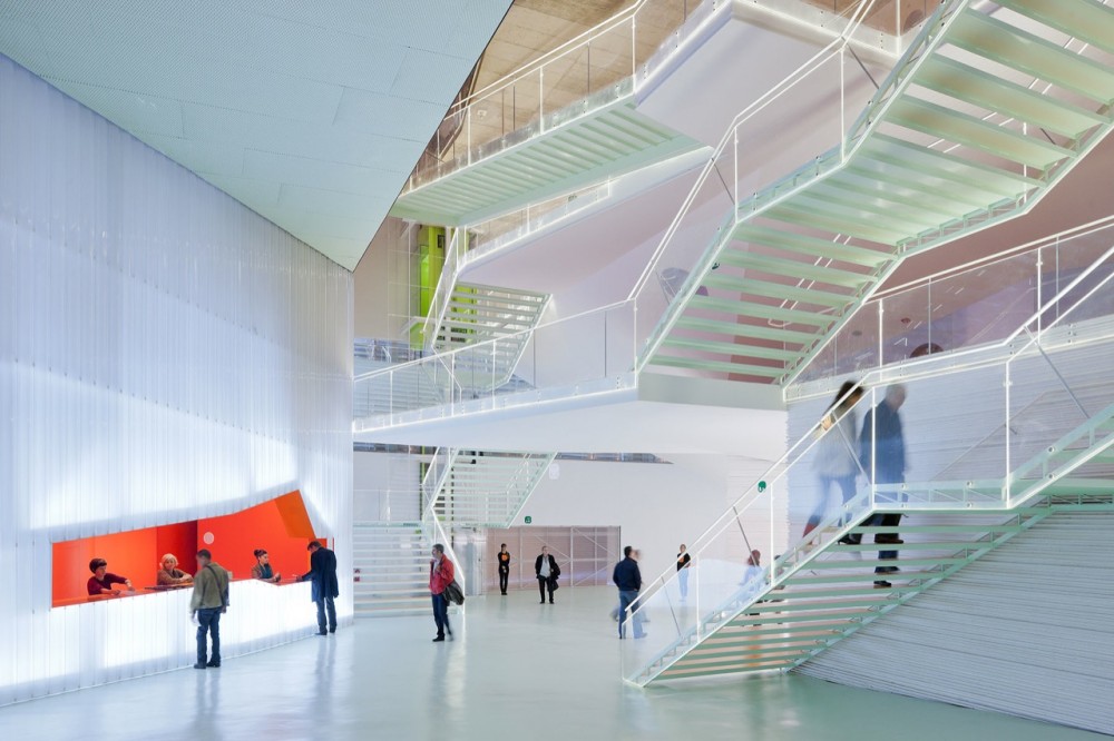 Auditorium in Cartagena / Selgas Cano