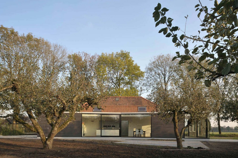 Farm House In Dutch Betuwe / reSET architecture