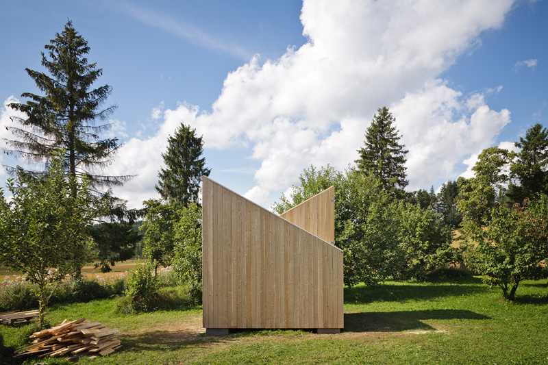 Playhouse / Anna & Eugeni Bach