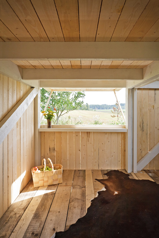 Playhouse (1) © Tiia Ettala