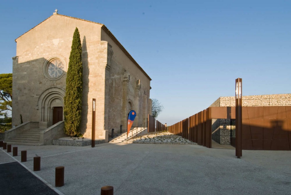 Cultural Place In Domaine de Bayssan / MDR Architectes