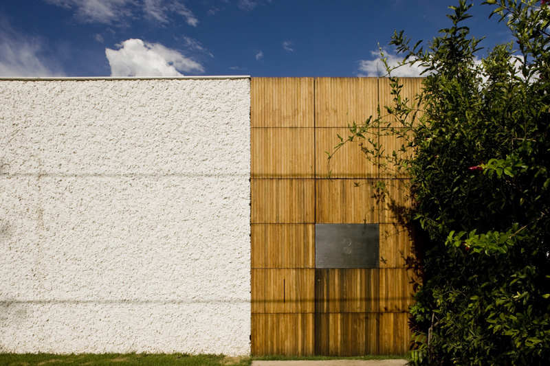 House 8 / Atria Arquitetos