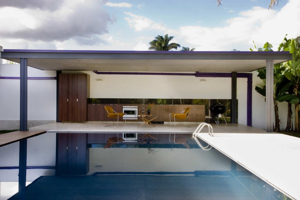 House 8 / Atria Arquitetos