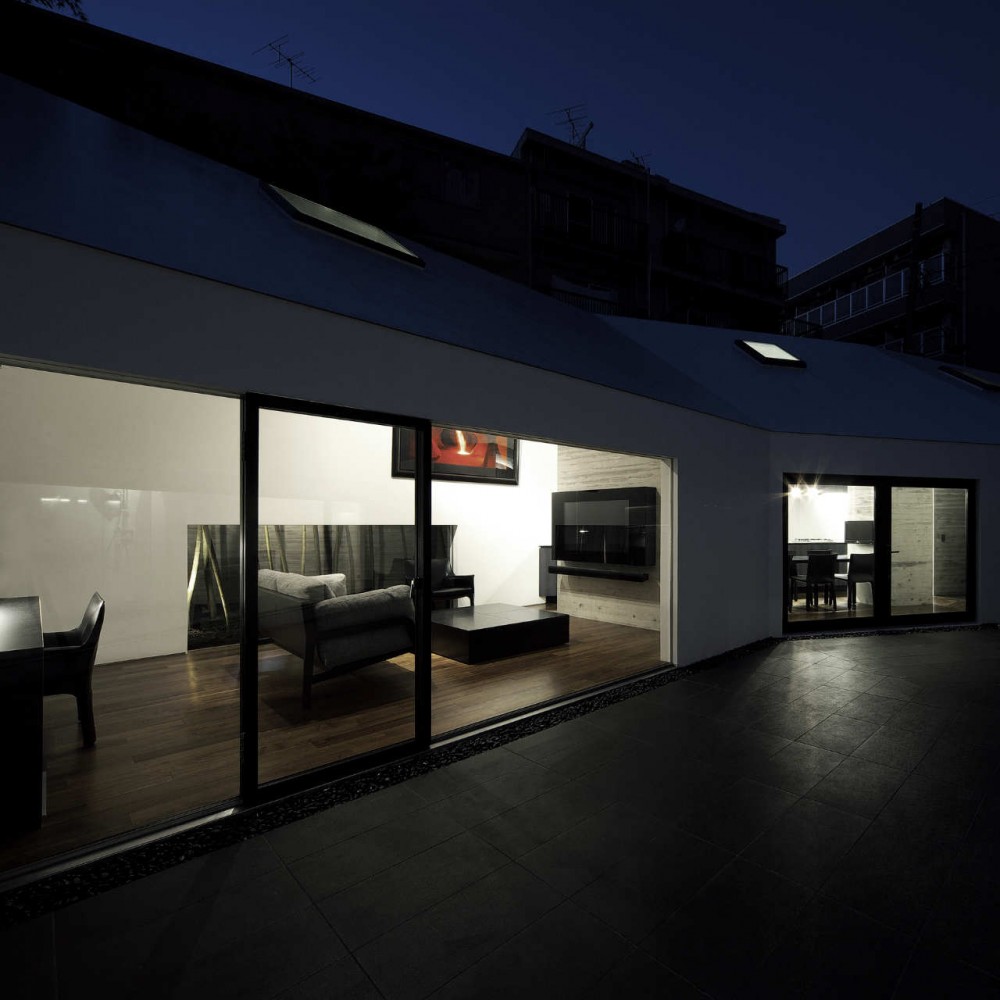Lik House / Satoru Hirota Architects