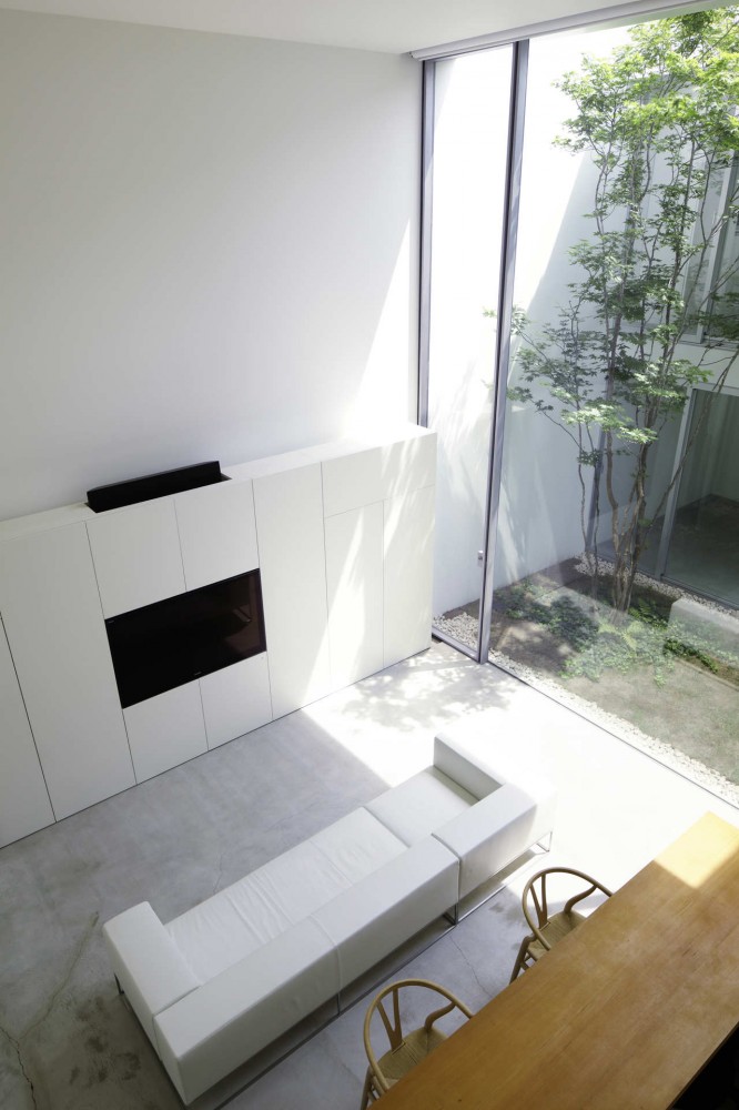 Cube Court House / Shinichi Ogawa & Associates