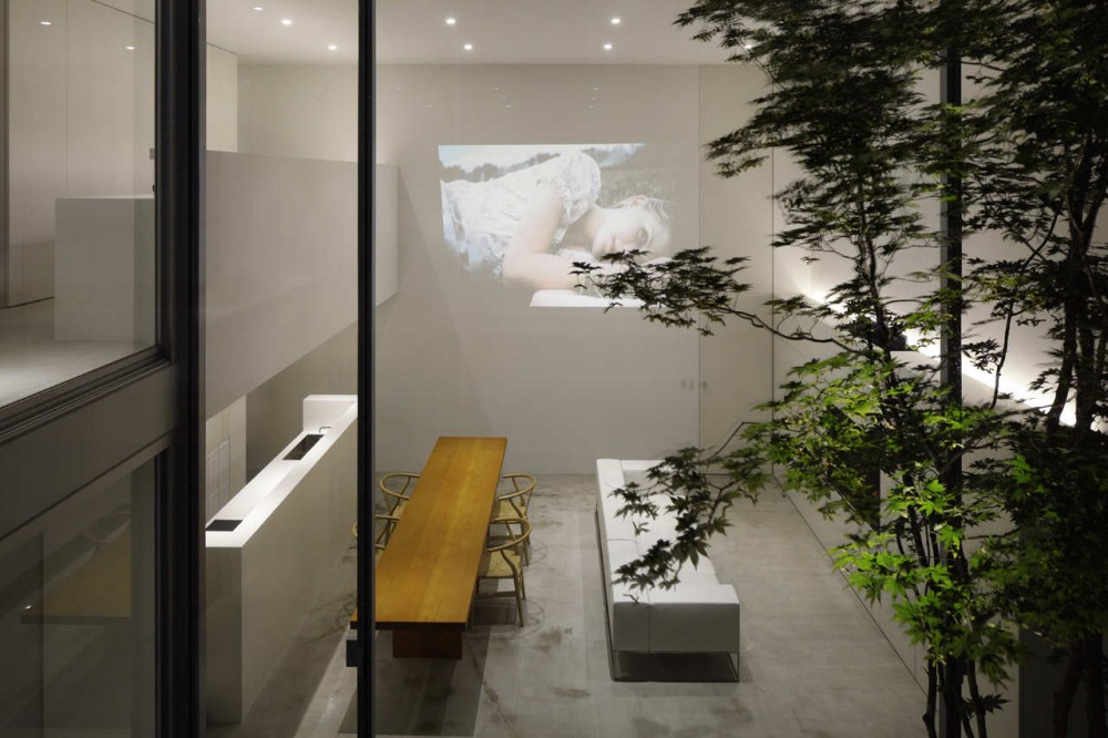 Cube Court House / Shinichi Ogawa & Associates